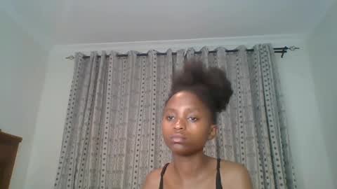 Snapshot of carababey chatting on March 3, 11:24 pm carababey online show from March 3, 11:24 pm