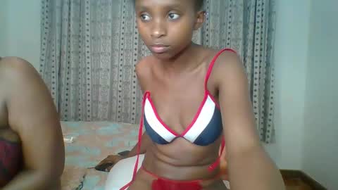 Snapshot of carababey chatting on March 9, 2:29 am carababey online show from March 9, 2:29 am