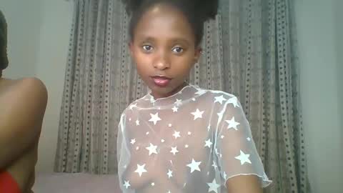 Snapshot of carababey chatting on March 10, 5:18 pm carababey online show from March 10, 5:18 pm