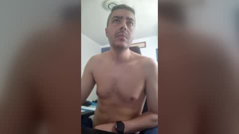 Snapshot of caradras27 chatting on July 17, 10:11 am caradras27 online show from July 17, 10:11 am