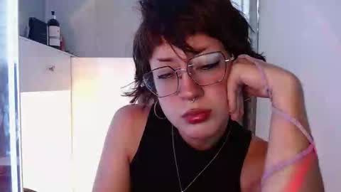 Amy online show from October 29, 10:11 pm