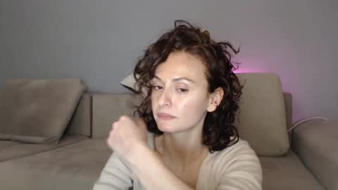 Snapshot of carakat chatting on March 7, 11:27 pm carakat online show from March 7, 11:27 pm