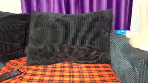 caramel_drip1 online show from February 11, 12:37 am