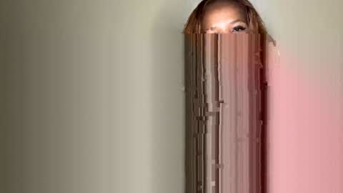 fifi online show from December 22, 6:37 pm