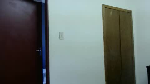 fifi online show from October 28, 7:45 am