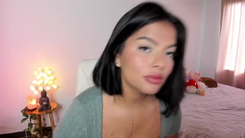 Snapshot of caramelo_xox chatting on January 2, 9:50 pm online show from January 2, 9:50 pm