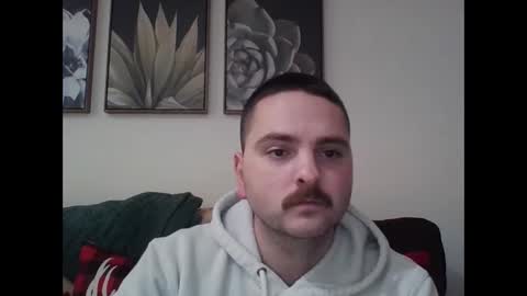 Snapshot of cardi_beans chatting on December 10, 10:37 pm cardi_beans online show from December 10, 10:37 pm