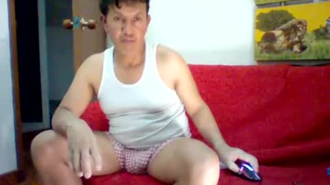 Snapshot of cardu8873 chatting on December 15, 1:13 am cardu8873 online show from December 15, 1:13 am