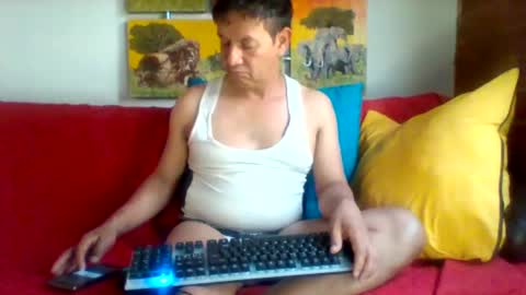 Snapshot of cardu8873 chatting on December 25, 10:16 pm cardu8873 online show from December 25, 10:16 pm