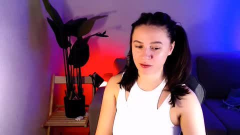 Mary online show from December 20, 11:01 pm
