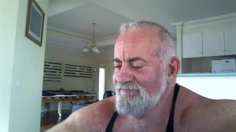 C A Rey online show from May 30, 12:41 am