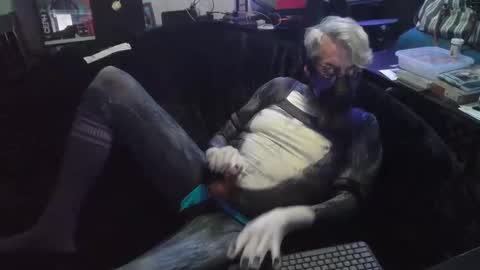 Snapshot of carinae110 chatting on January 24, 3:11 am carinae110 online show from January 24, 3:11 am