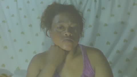 carinesexy69 online show from November 17, 12:27 am