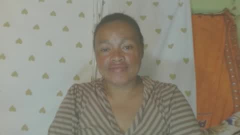 carinesexy69 online show from January 10, 11:01 am