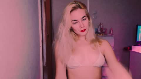 Carin online show from October 24, 7:49 am