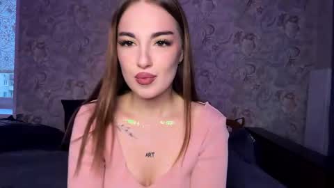 Snapshot of carisadelon chatting on April 10, 3:50 pm carisadelon online show from April 10, 3:50 pm