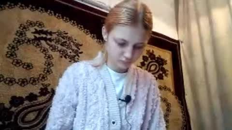 Kira online show from May 12, 2:52 am