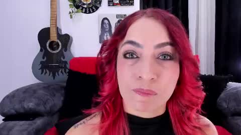 Snapshot of carla_gsex chatting on July 31, 10:47 am Carla online show from July 31, 10:47 am