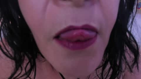 Carla online show from May 5, 8:17 pm