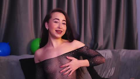 Snapshot of carlagavin chatting on December 3, 8:16 am CarlaGavin online show from December 3, 8:16 am