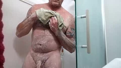 carldhammers online show from October 3, 9:17 am