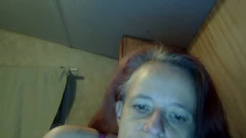 Snapshot of carleeswoman08 chatting on February 6, 1:21 pm carleeswoman08 online show from February 6, 1:21 pm