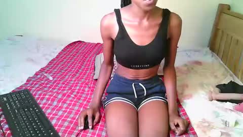 Snapshot of carlex_ chatting on February 17, 4:37 pm carlex_ online show from February 17, 4:37 pm