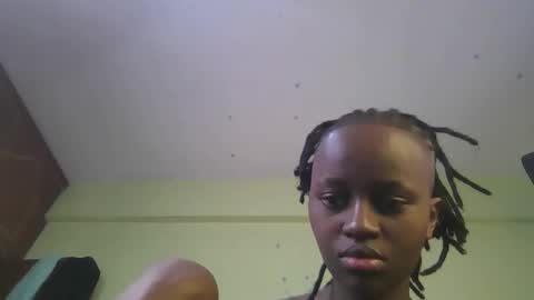 Snapshot of carlex_ chatting on October 14, 9:54 am carlex_ online show from October 14, 9:54 am