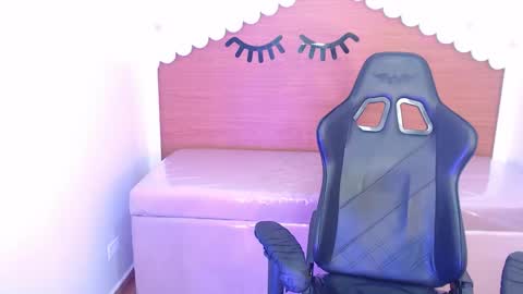 CARLYE   online show from November 27, 3:41 am