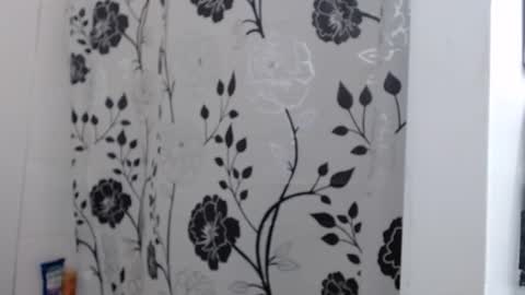 Snapshot of carliecreams chatting on September 23, 3:26 pm Carlie online show from September 23, 3:26 pm