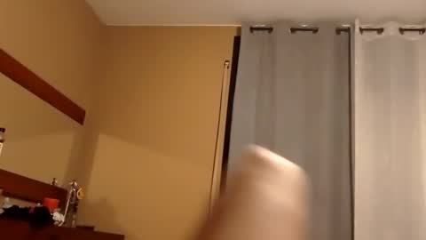 carlitito1 online show from September 24, 7:23 am