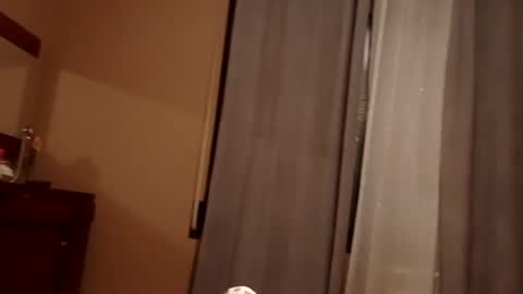 carlitito1 online show from October 2, 8:21 am