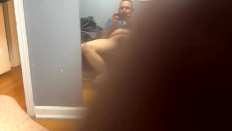 Snapshot of carlos42097 chatting on January 16, 12:53 pm carlos42097 online show from January 16, 12:53 pm