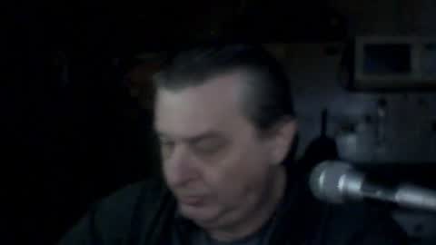 Snapshot of carlos712009 chatting on June 16, 6:16 am carlos712009 online show from June 16, 6:16 am