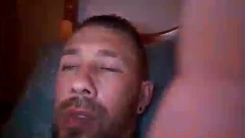Snapshot of carloscadiz11 chatting on October 5, 11:46 pm carloscadiz11 online show from October 5, 11:46 pm
