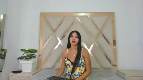 carlotaasm online show from March 22, 5:00 am