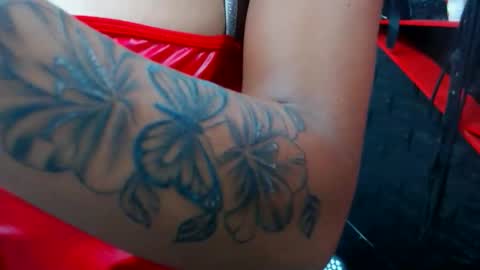 CarlotaDivaxxx online show from May 28, 3:42 pm