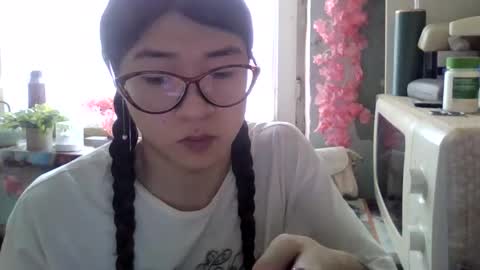 CarlyJoy online show from March 22, 10:29 am