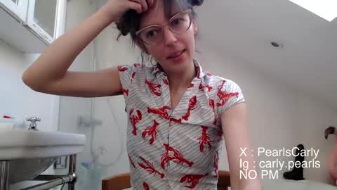 Carly Pearls online show from May 25, 7:47 am