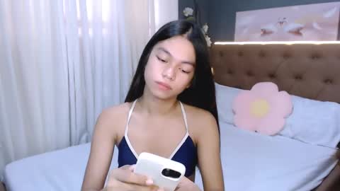 CARMELLA online show from May 18, 4:07 am
