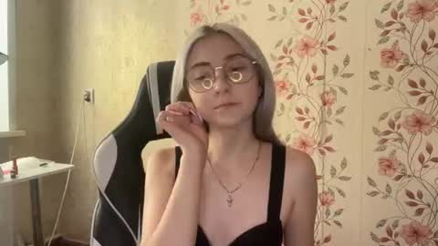 Elina online show from July 1, 11:23 am