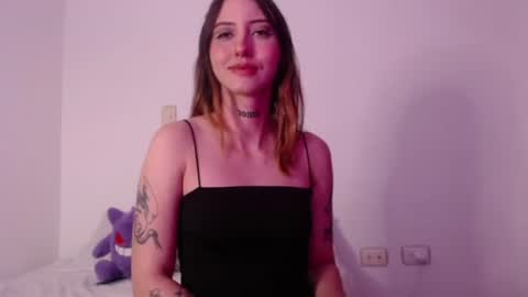 Snapshot of carmennrusso chatting on November 6, 1:39 am carmennrusso online show from November 6, 1:39 am