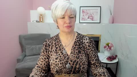 Carmen online show from December 15, 9:20 pm