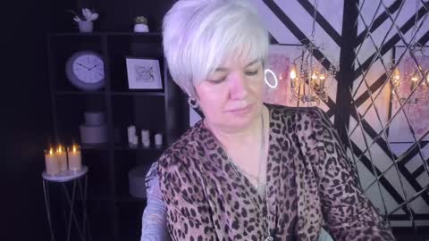 Carmen online show from December 25, 3:08 am