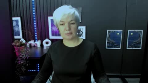 Carmen online show from December 14, 8:46 pm