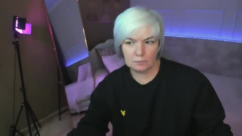 Snapshot of carmensoft chatting on May 24, 8:47 pm Carmen online show from May 24, 8:47 pm