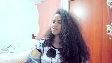 Snapshot of carol_diazz chatting on December 22, 4:06 pm carol I broadcast from 3-9 pm Chicago USA online show from December 22, 4:06 pm