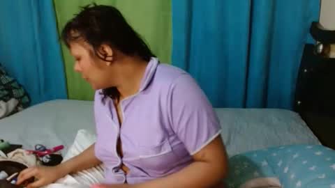 carol_lil1 online show from February 1, 7:40 am