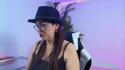 CAROL online show from October 3, 10:23 am