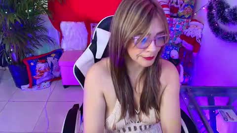 CAROL online show from December 16, 11:26 am